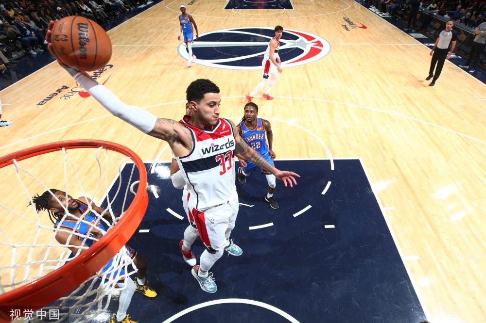 方面占据微 方面占据微