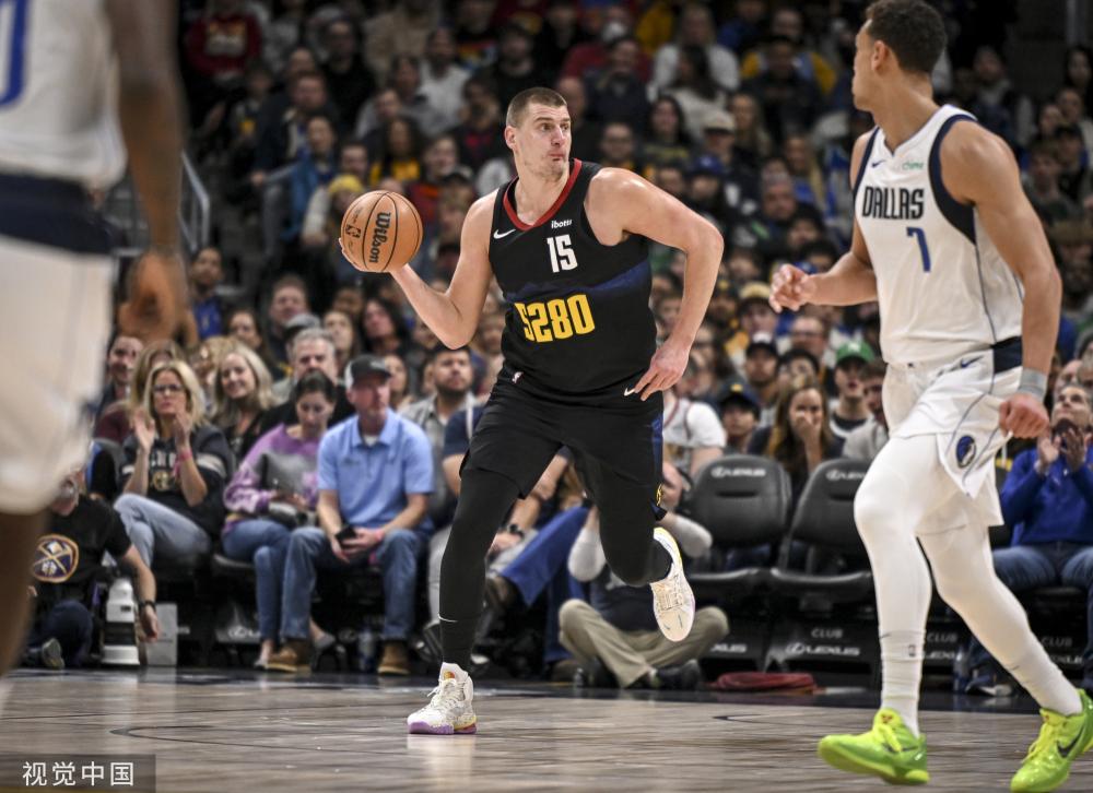 比赛一开始 比赛一开始