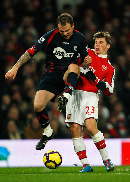 队的防守策 队的防守策